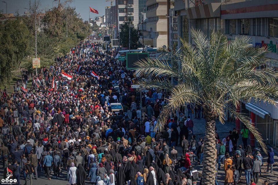 Icssiproject's tweet photo. Students of #Iraq renew their strike and say their words in the rejection of appointing Mohammed Tawfeek Allawi as the new prime minister.
#Baghdad, #Babylon, #Simawa, #Karbalaa, #Muthana, #Diwaniyah, #Nassriyah, #Basrah, #Najaf
#WITH_IRAQIS https://t.co/u9lEjHYH1s