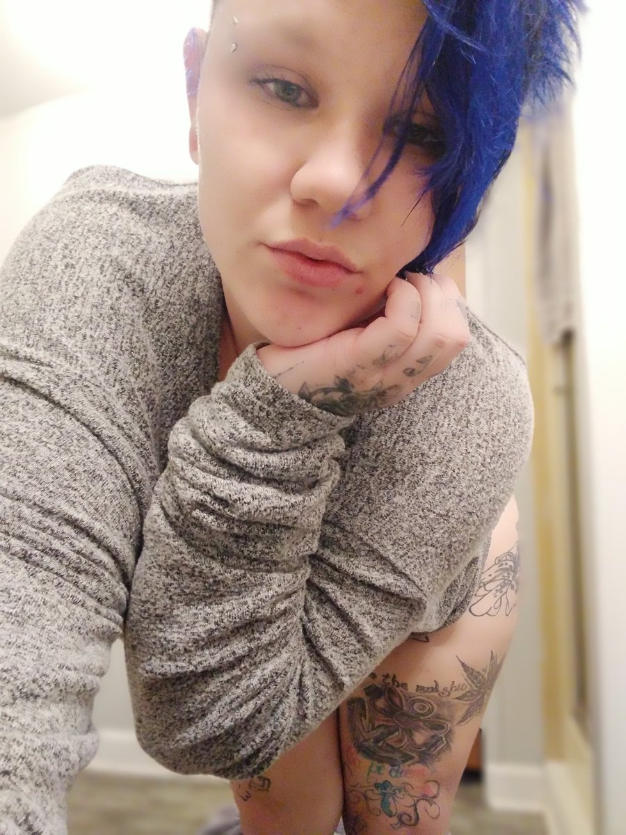 JCerginy's tweet photo. #tattoos #inked #tatted #bluehair #ThickWomen #thiccthighs #ThickthighsSaveLives #thickass #fuckme #Tattooed #daddyslittlewhore #SugarBabies #SugarDaddys #thickchicks #thickaf #fuck #sexy #sexytatted #tattednthick https://t.co/W6mgShGC0y