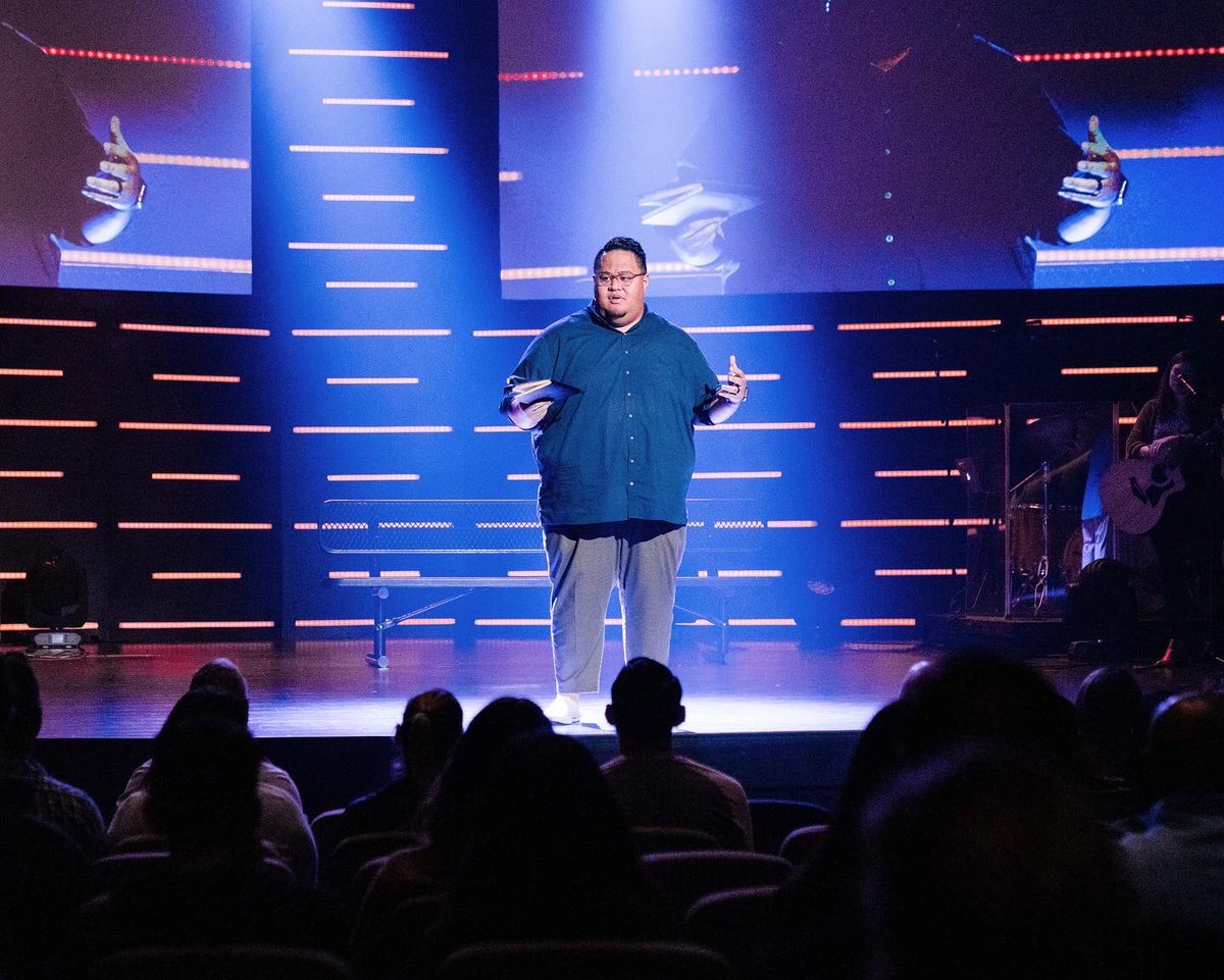 CFMiami's tweet photo. This past weekend, we got a chance to spend time with the Lord in prayer and reflect on His perfect sacrifice that saved us. #ClickRefreshCF https://t.co/2Fw5DlRllw