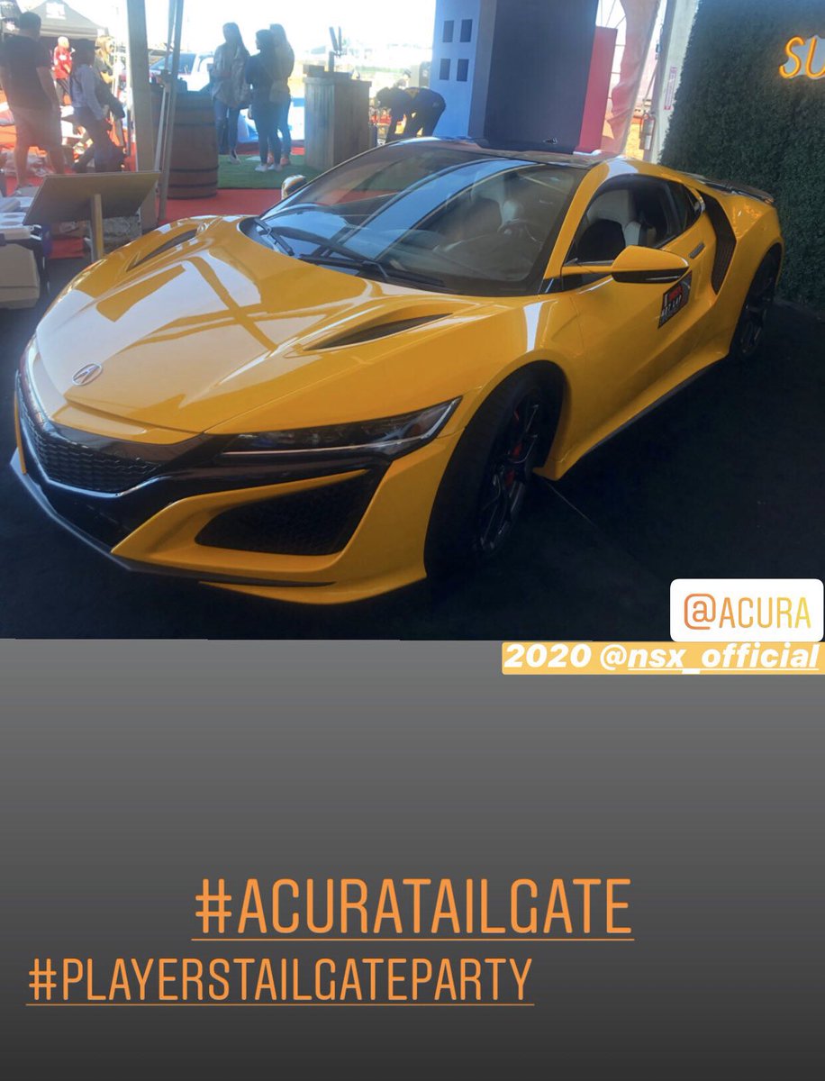 The 2020 <a href="/Acura/">Acura</a> #NSX at the <a href="/playerstailgate/">The Players Tailgate</a> party 👌🏽 #AcuraTailgate #SuperBowlLIV #KCChiefs #49rs