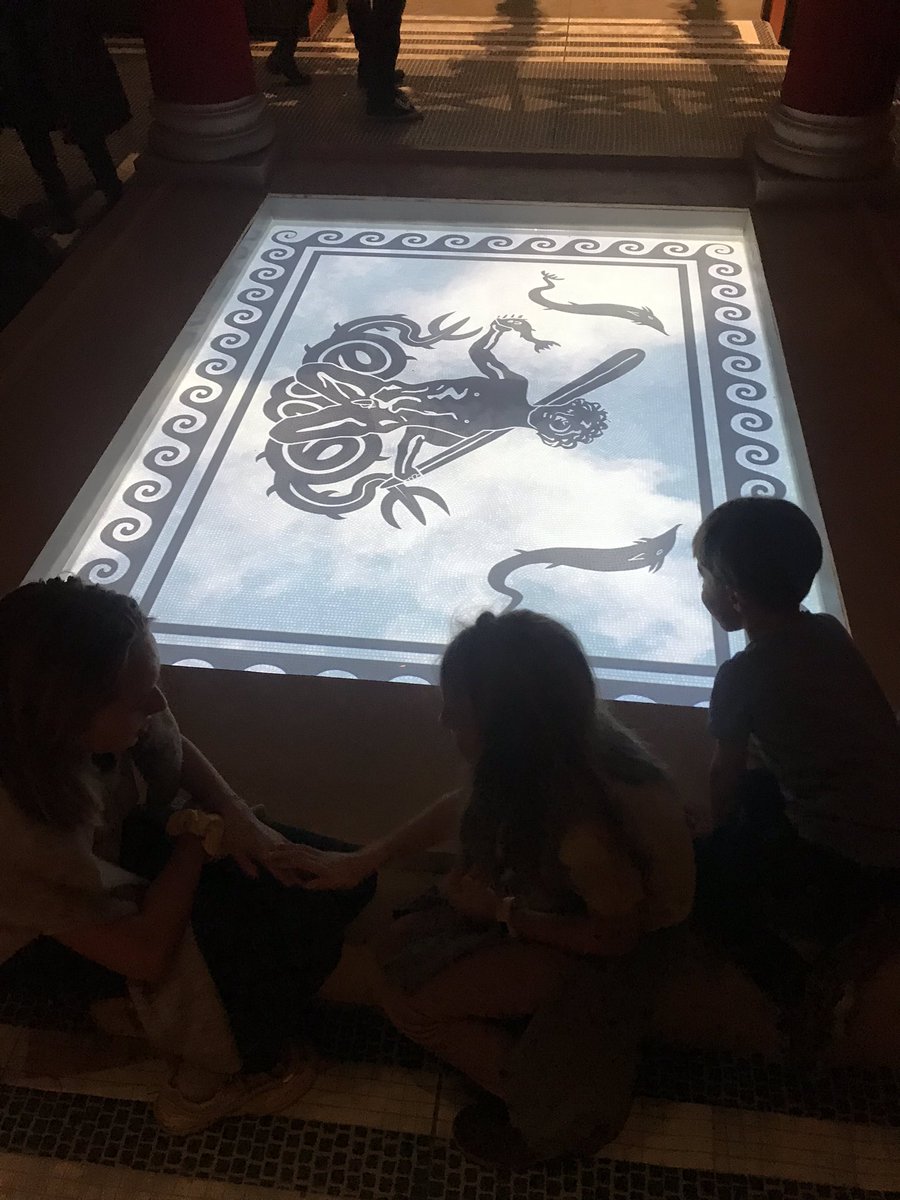 HHolmskov's tweet photo. Mageløse @MuseumMoesgaard - #historie formidling i verdensklasse til alle! #humaniora #VR #animation @UNESCO #pompeij #arkæologi #vikingetid #jernalder https://t.co/arW7hoaZKH