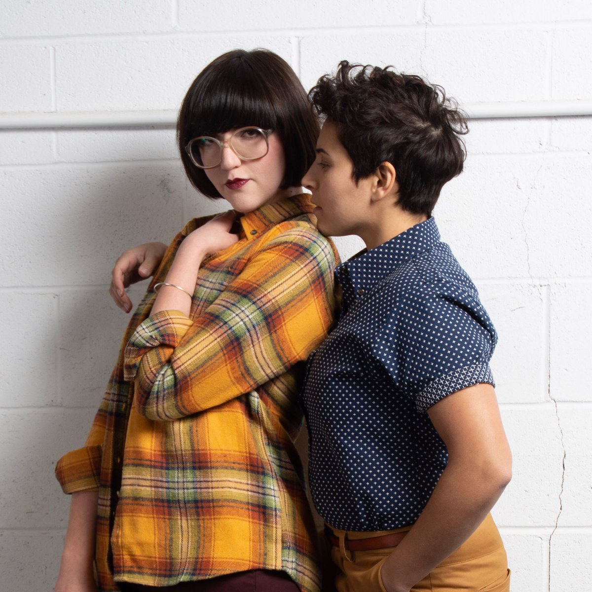 PeauDeLoup's tweet photo. All our plaid flannels are 60% off for a limited time! Why not grab one (or 3) you’ve had your eye on, while there’s still winter left? ❄️ https://t.co/6y7w39DuMs