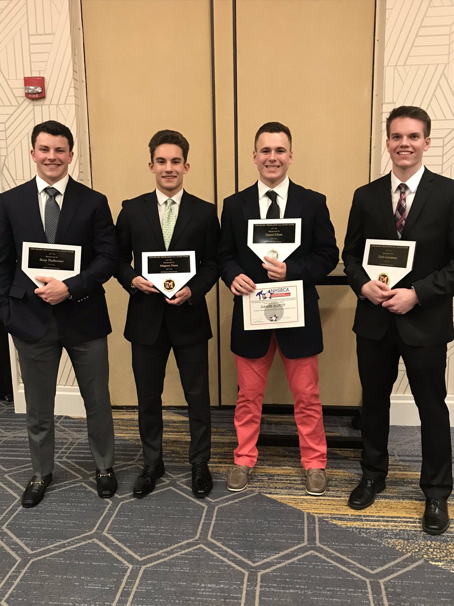 reservoirbsbl's tweet photo. I had the honor of presenting these 4 Howard County baseball players with their 2020 Preseason All State awards last night at the @MSABC1 banquet. Good luck to all 4 of these great young men. Way to represent Howard County. 
#hocobaseball
@Delliott10ss https://t.co/607ciU2WNq