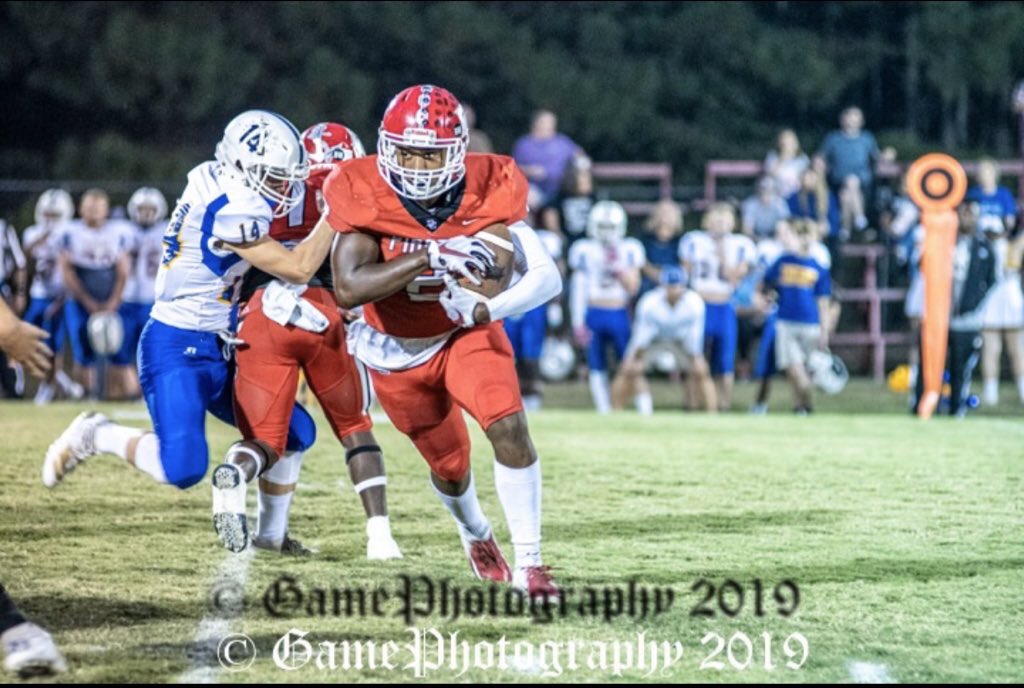 travarus2x's tweet photo. keep sleeping 🤫 #LLb3 #mud🦍 https://t.co/IgRYyrDyAB