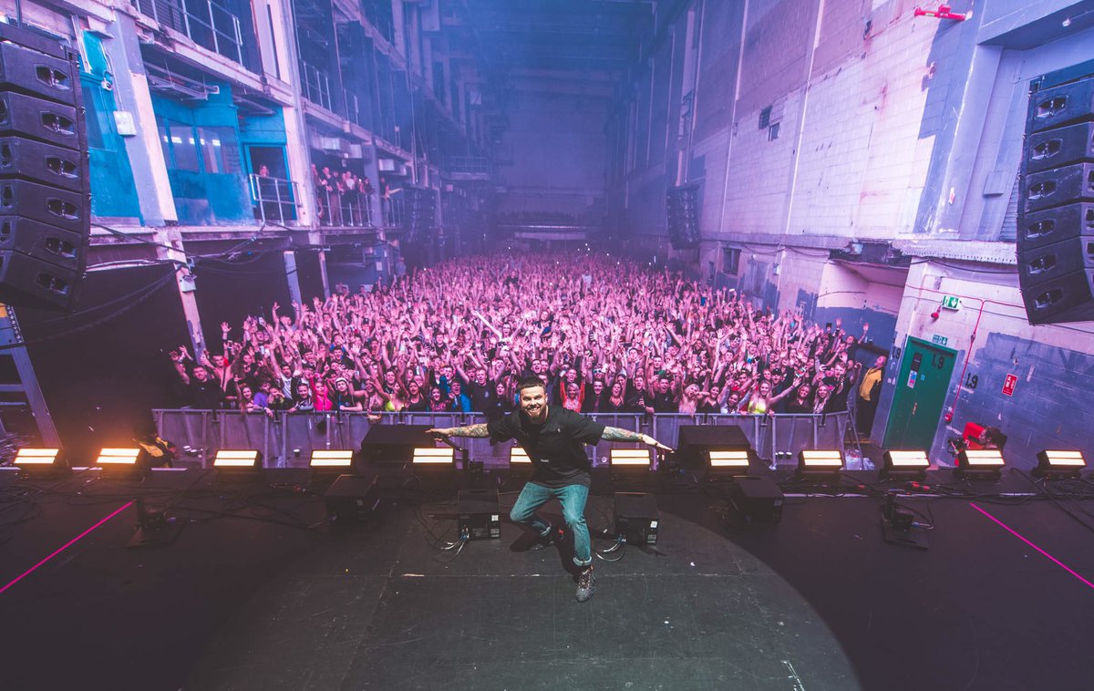 HOLYGOOF_UK's tweet photo. This is everything I’ve ever wanted. Globes 2 at printworks was unbelievable. Thankyou ♥️ https://t.co/k5BbA7vBp8