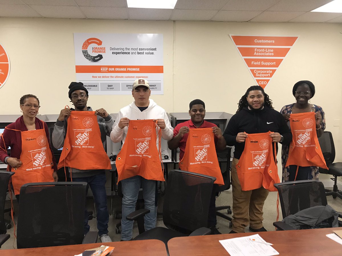 Congrats to our first orientation class of 2020! Welcome to the team #114!!!