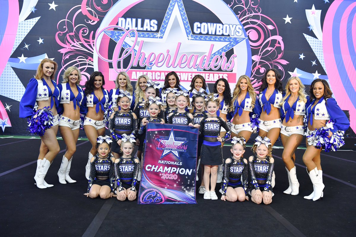 mandaluker's tweet photo. @Kelli_Finglass @DCC_Madeline @DCCheerleaders @DCC_HannahA @DCC_Tess @DCC_HeatherO @DCC_Bridget @DCC_LexieS @DCC_HeatherO @DCC_Briana @DCC_AmyL @DCC_Bridget @DCCheerleaders @DCC_RachelW Thank you to the DCC for helping us celebrate our victory! #Zayli #McAlesterStars #Diamonds https://t.co/HfwTRybpYf