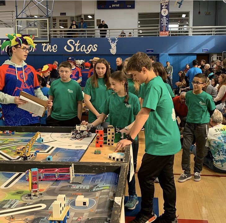 MsgrSladeSchool's tweet photo. Round One of the #FIrstLegoLeague robotics competition is finished for the #MsgrSlade BuilderBots and CityFlyers. Two more rounds to go! #stem #robotics #firstlegoleague Thanks for hosting, @DeMathaCatholic! @ArchbaltSchools @Healey_EF https://t.co/vYce1cVuKc