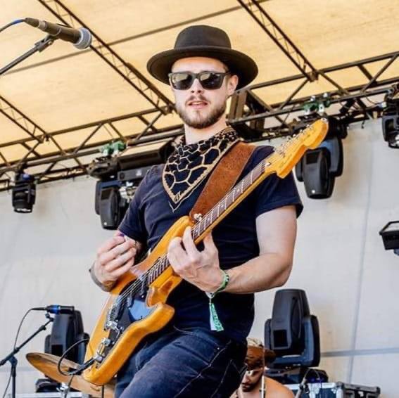 KMaseproduction's tweet image. Tomorrow on #thesoundscene (your every Monday, talk music podcast) we’ve got Phil Grajko from @rootshock #tunein #hitthesubscribebutton #listenlocal