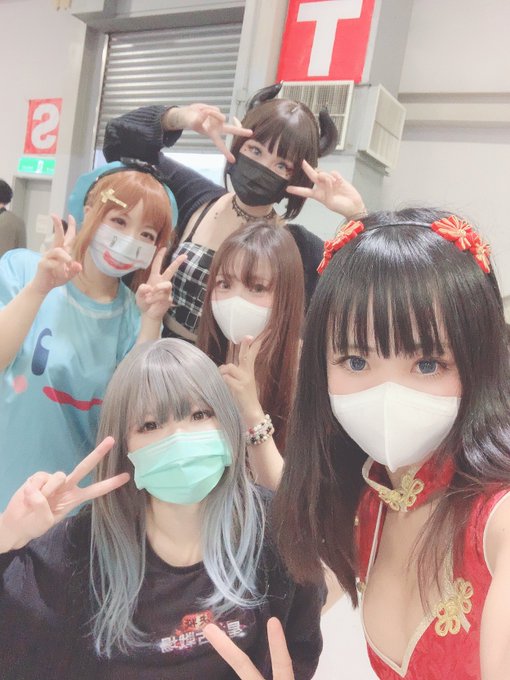 Twitterのコスプレ画像4