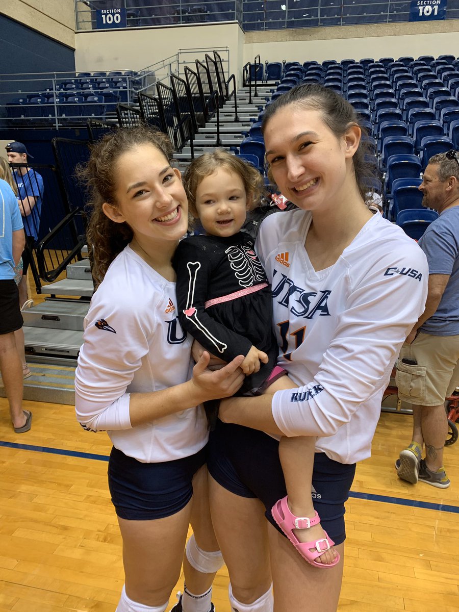 SpartansVBPaul's tweet photo. Thankful for the time at UTSA &amp; in San Antonio. Was a wonderful home &amp; where Rex was born. The program truly became “Strength &amp; Family”. Really appreciate the great relationships built with all the players &amp; staff. The program has a bright future and I’m very proud of its growth https://t.co/JJPeBoEyPS