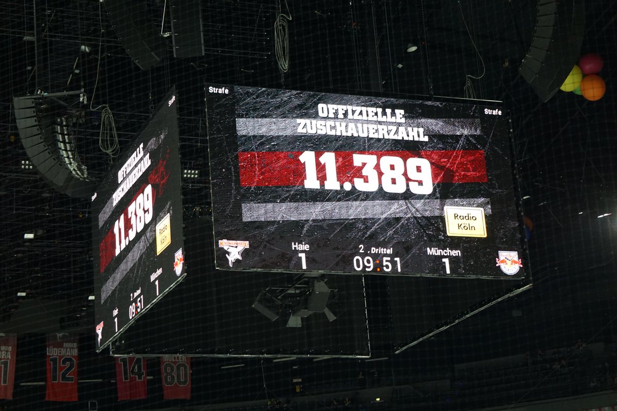 funsharks05's tweet photo. Red Bull München nutzt sein Powerplay zum Ausgleich und ist aktiver geworden. Das zweite Powerplay konnten die Haie aber erfolgreich verteidigen. Die Haie müssen aber im letzten Drittel mehr Gas geben um das Spiel zu gewinnen 😊 #koelnerhaieofficial #haielive #redbullmuenchen https://t.co/fwKlzRqWqp