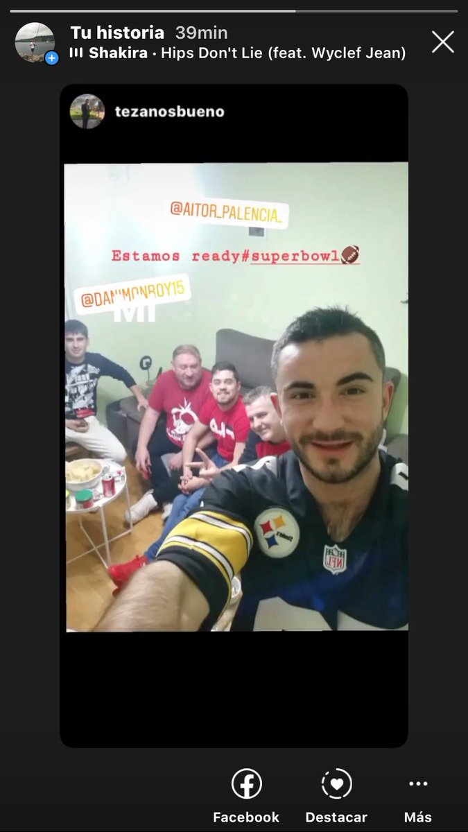 DaniMonroy15's tweet photo. #VamosSuperBowl https://t.co/1hjzzgaLwz