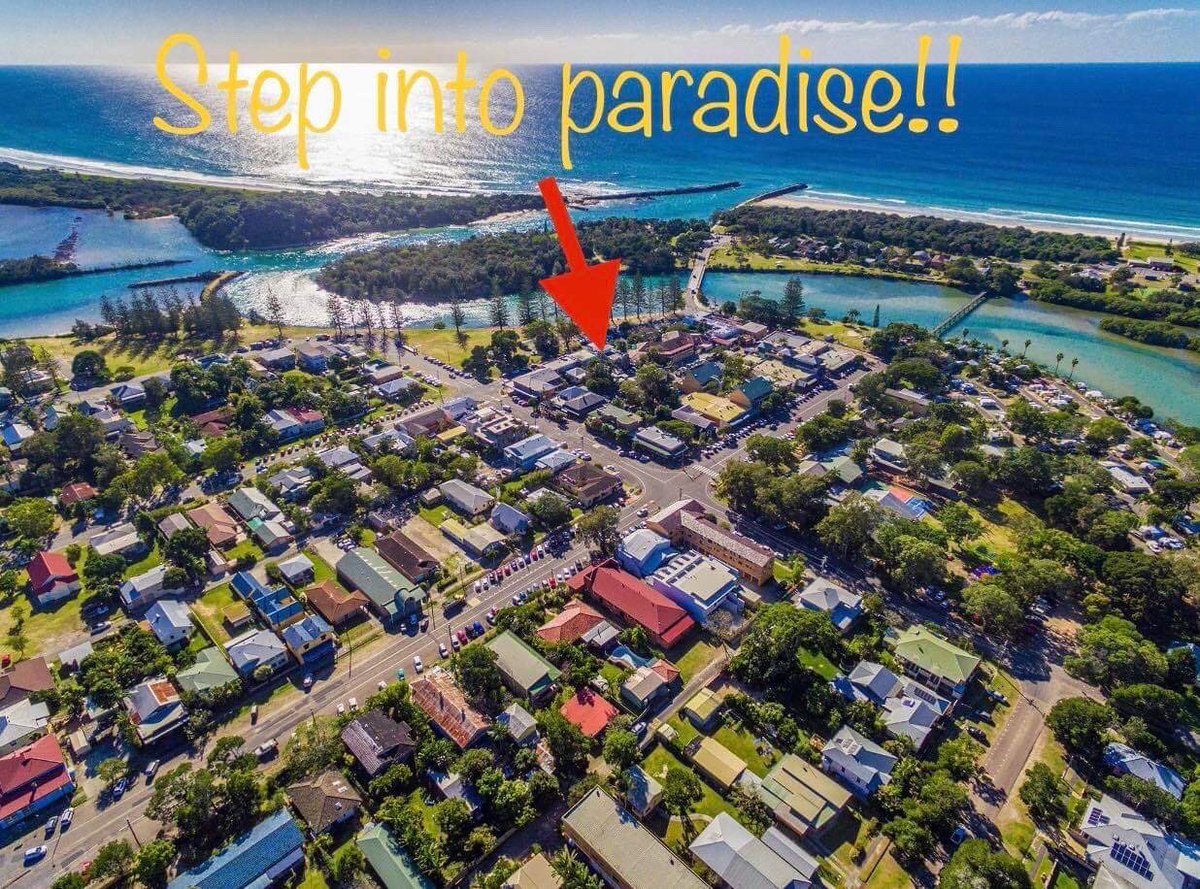 GRAB YOUR TOWEL AND STEP INTO PARADISE!!☀️

#forlease #rentals #brunswickheads #surf #sun #sand #beach #hotproperty #river #central #location #byronshire #neverlookforacarparkagain #ljhooker #realestate #agent #nobodydoesitbetter #ljhookerbrunswickheads #awardwinningagency #byron