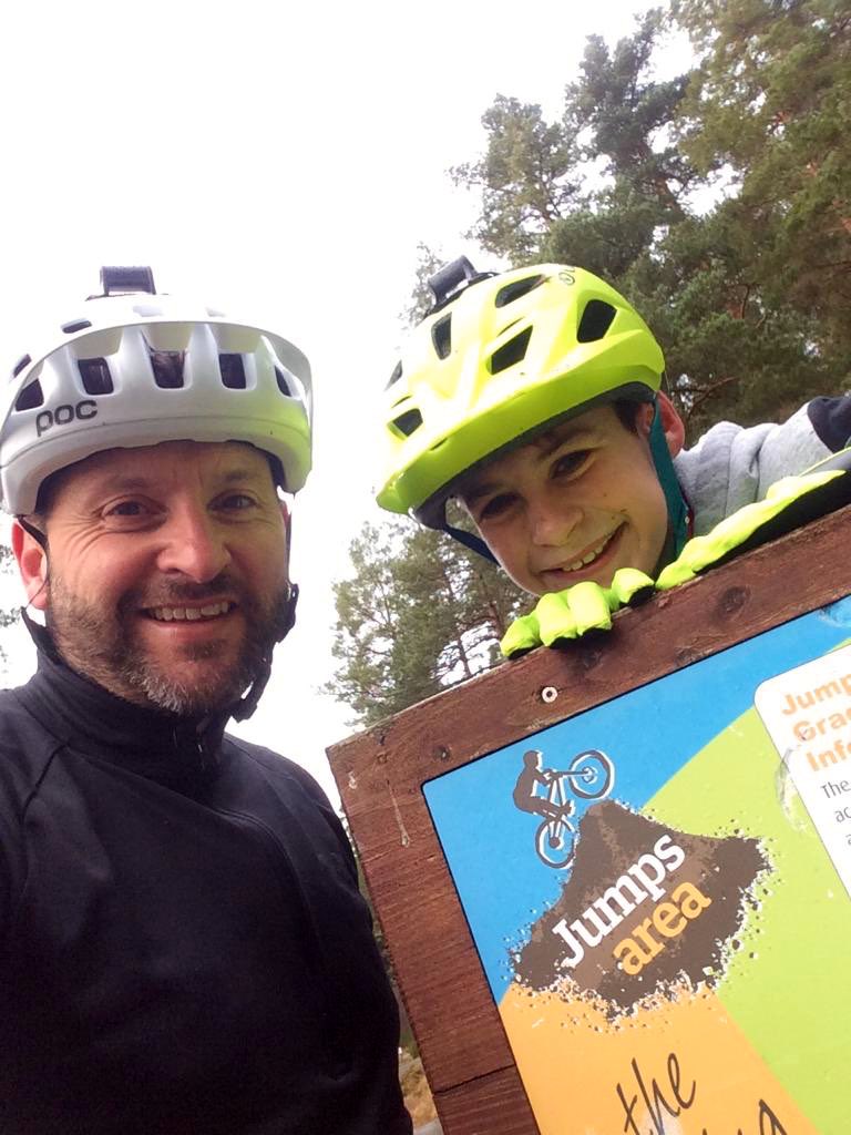 KenRamseyer's tweet photo. Fantastic afternoon @ Aboyne’s (Bell Wood) Bike Park, forgot how much fun jumping a table top was! 🤘 https://t.co/dOXwnrTixI