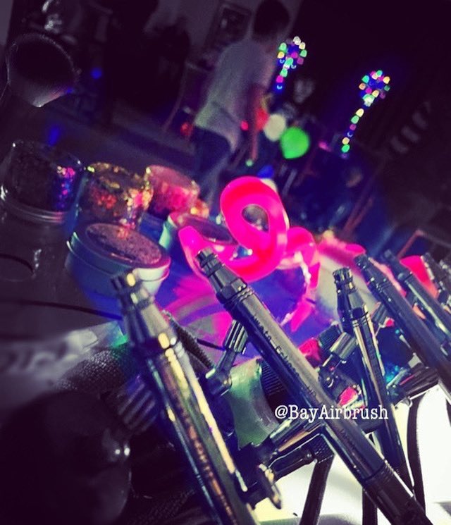 It’s Party Time! 🥳 #airbrush #iwata #airbrushparty #glittertattoo #temporarytattoo #brixham #bodyart #sleevetattoo #torbay #torquay #paignton #southdevon #exeter #newtonabbot #plymouth #airbrushbodyart   #bioglitter #festivalfaces #festival #kidsparties #eventprofsuk #altwedding