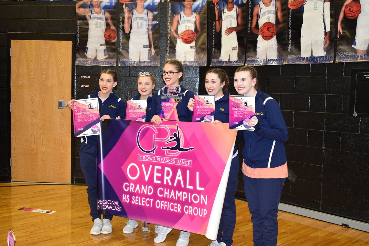 MMarquettes's tweet photo. GRAND CHAMPS!! We’ve worked so hard these past couple of months and it all paid off! Our officers got 1st place in their division, many of our soloists were finalists and our team got 1st place OVERALL!!! Thanks to everyone who’s been supporting us💙✨ https://t.co/XkjgtKb6BT