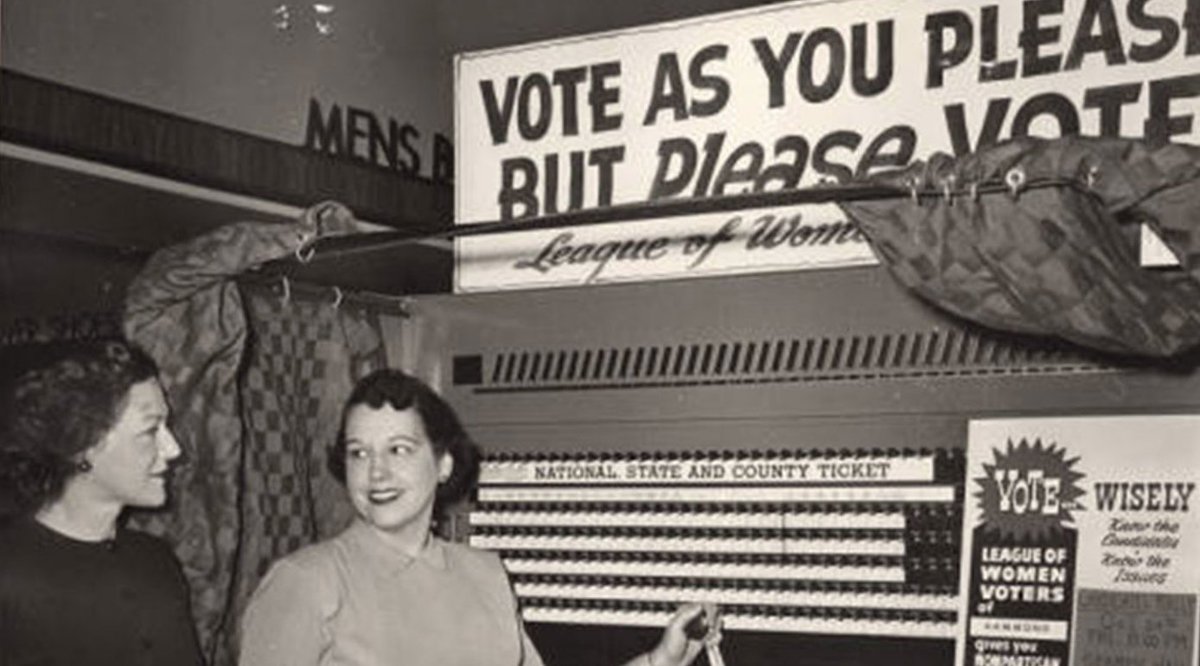 In new #research fittingly published in the year marking the 100th anniversary of #women’s #right to #vote in the #US, two political scientists trace the evolution of women’s voting behavior, turnout and candidate choice. Read more here: bit.ly/2tltGQQ <a href="/iKNOW_Politics/">iKNOW Politics</a>