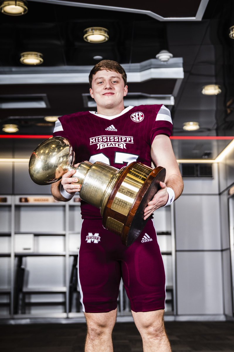 HayesHammond_'s tweet photo. #HailState https://t.co/AeQxGLHVcB