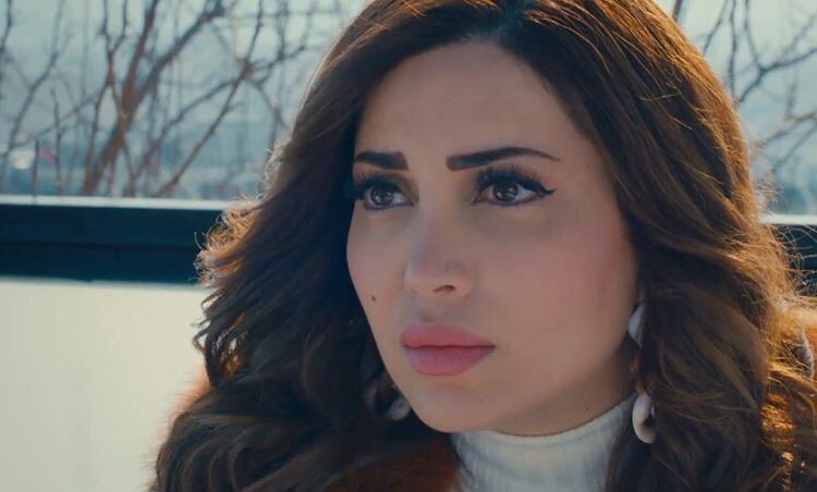 th12_mn's tweet photo. احلى شيء بالمسلسل هالحلوهه 😴🥀     #نسرين_طافش                                         #ختم_النمر https://t.co/CNbhKYFD4z