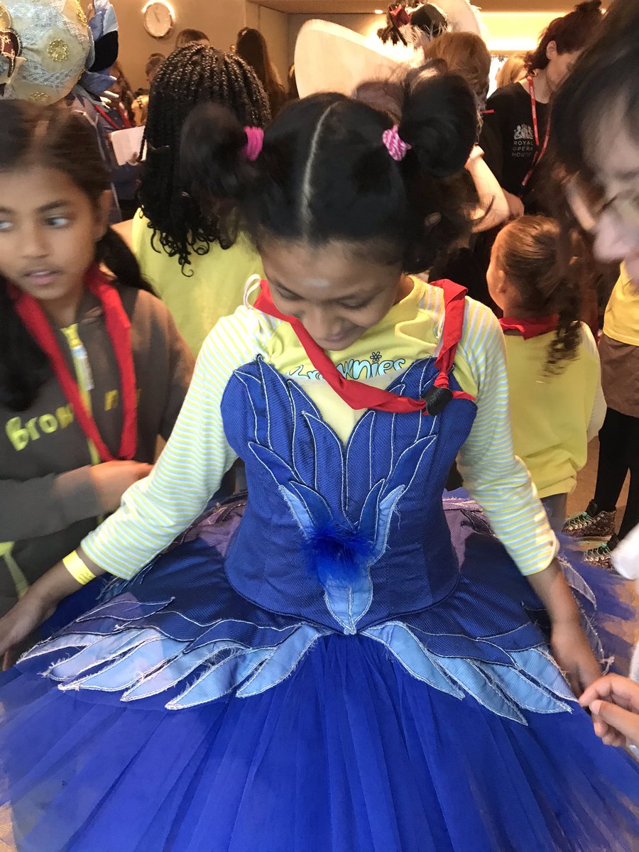 Happy #WorldTutuDay 🩰

(A nice reminder of our trip to see <a href="/TheRoyalBallet/">The Royal Ballet</a>’s Sleeping Beauty in December last year, thanks to <a href="/Girlguiding/">Girlguiding</a> and <a href="/phf_uk/">Paul Hamlyn Foundation</a> 😊)