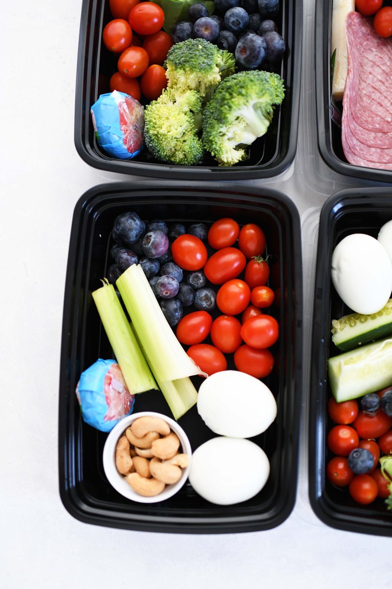 SavvySavingCoup's tweet photo. Keto Lunch & Snack Ideas for Work or School
Read about them here: #AD https://t.co/eWjPpNVc67 @shaws @ZonePerfect #ZonePerfect #ZonePerfectKeto #MacrosMatter https://t.co/kEw5qhTzXw