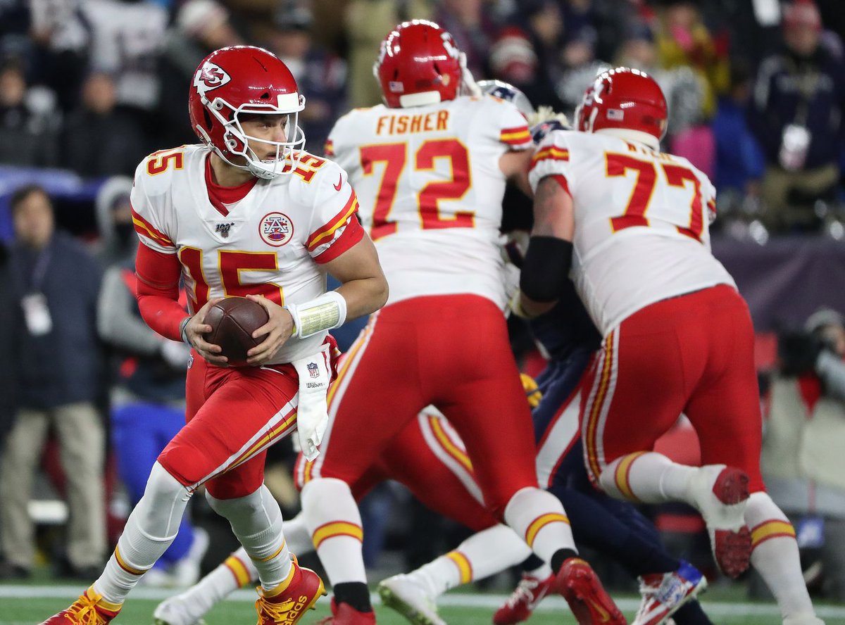 FootbaIl_Tweets's tweet photo. Super Bowl LIV 🏆

Chiefs are 1 point favorites https://t.co/0ALAayRM0B