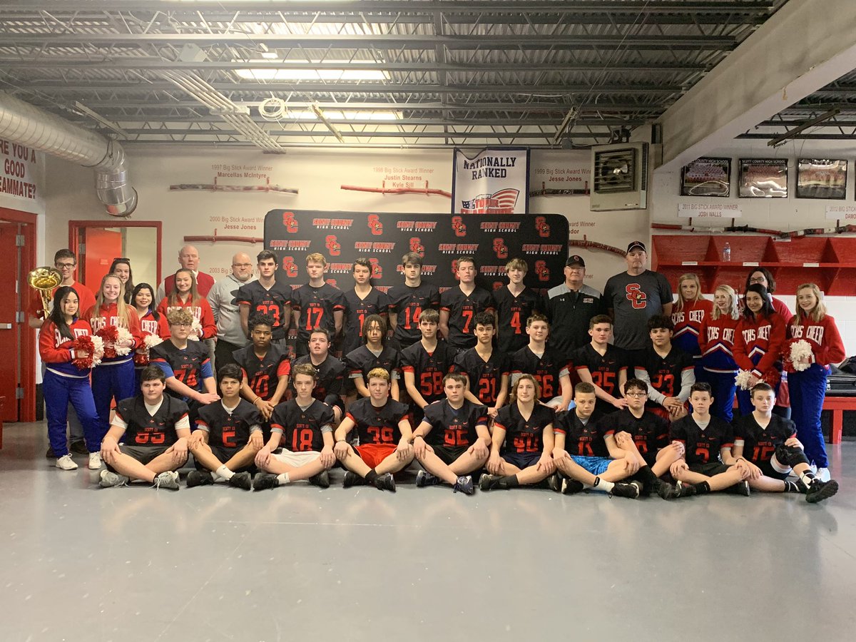 cards_football's tweet photo. Class of 2023! And more to come! https://t.co/JUohPnGpdv