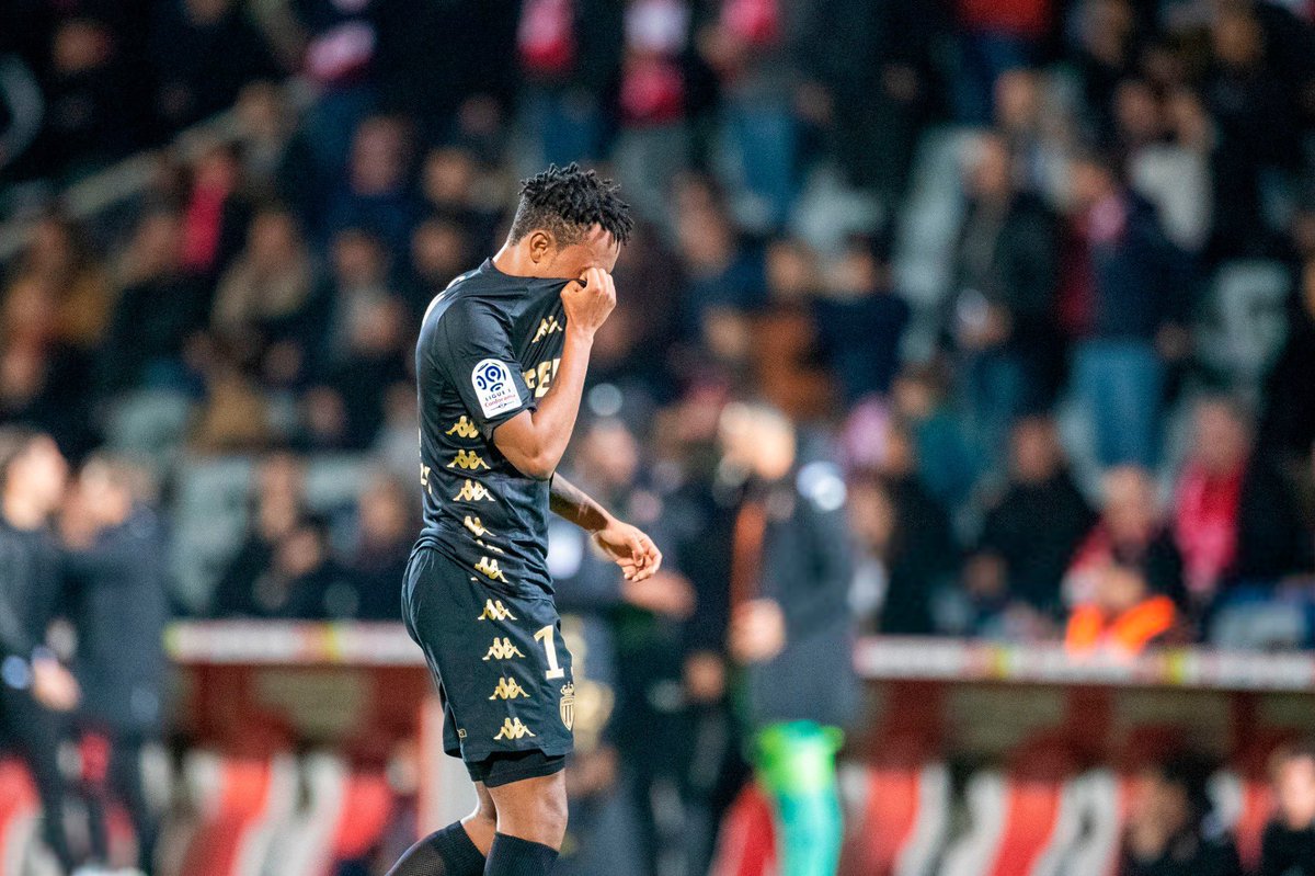 GelsonMartins_'s tweet photo. Communiqué Officiel: 
https://t.co/sffEtcMxib https://t.co/rk3wDg9IFE