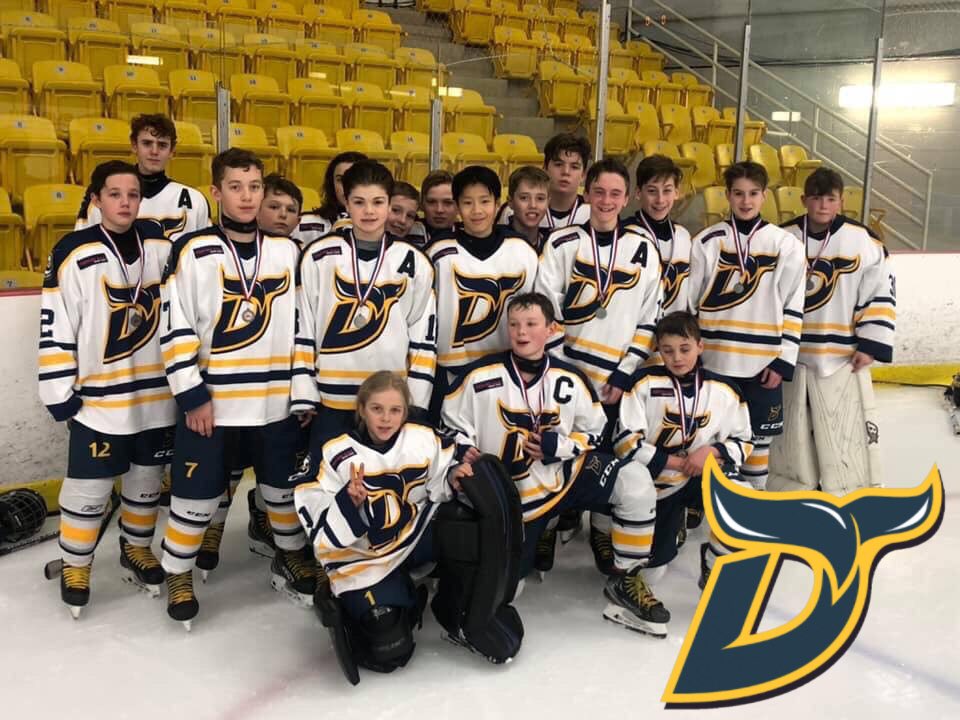 dwmhamarketing's tweet photo. Congratulations to Dartmouth Whalers Peewee AAA on winning silver today at The Spud hockey tournament in PEI.  
Way to go Whalers!
#WhalersProud #PeeweeAAA #Silver 🏒🥅🐳🥈 https://t.co/DYbfwOK8yi