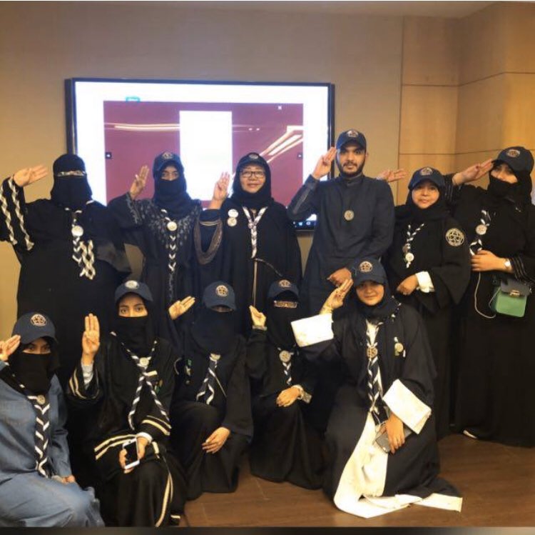 shadiajanbi's tweet image. انشاءالله سوف اكون معاك ابني ولاء  ماما شادية معاك علي طولا الخط ولي الفخر والسعادة في خدمتك وخدمة ابنائي الفاعلين بمعني العطاء والحب لخدمة مجتمعهم وابناء مجتمعهم  وسوف نعمل معا في نشر لغه اساسيات الصم والبكم  قائدة مرشدات مكة المكرمة التطوعي  ماما شادية