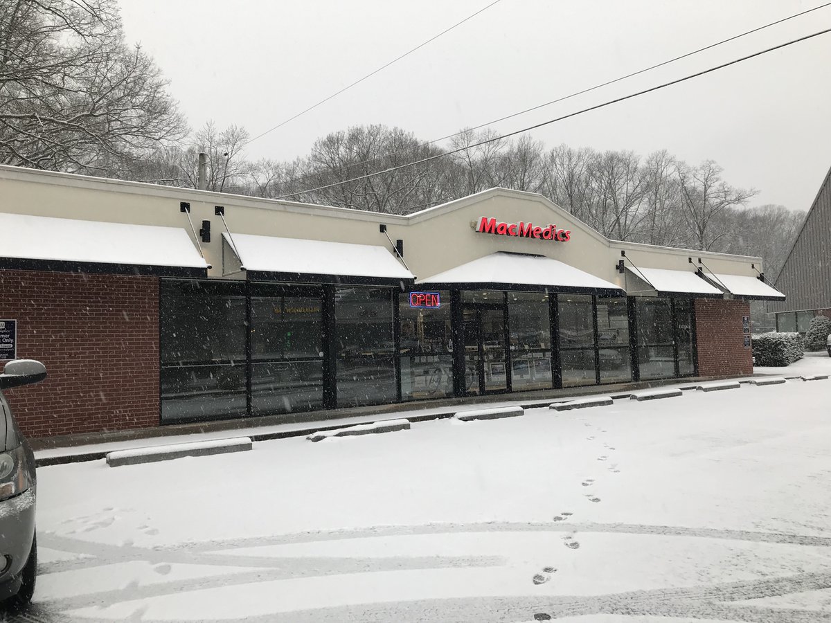 macmedics's tweet photo. @MacMedics is hiring! start #2020 off with a new #MacJob! #HelpWanted #SevernaPark #Lanham #Maryland #ApplePremiumServiceProvider #ShopSmall #AvoidTheMall #ShopLocal https://t.co/4uD7PW7Ldj https://t.co/X93TN09Z4y