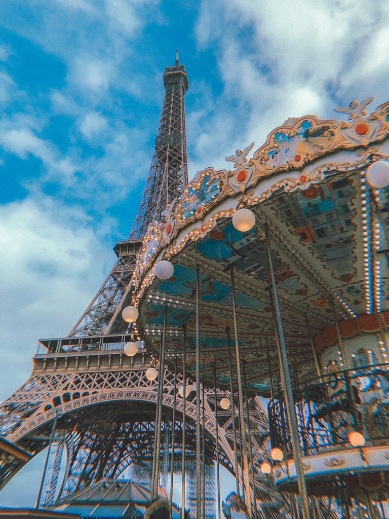 eukarolina_'s tweet photo. 🇫🇷♥️ https://t.co/XkqzILTBWJ