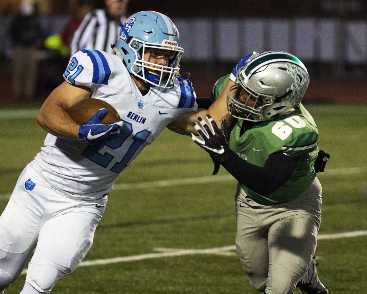 Berlin_Bears_FB's tweet photo. Congratulations to @JohnnySpin21 on his commitment to further his academic and athletic career at John Carroll University! Your hard work has paid off. Excited to watch you grow at the next level! #Local3140 https://t.co/SSiGARIzeI