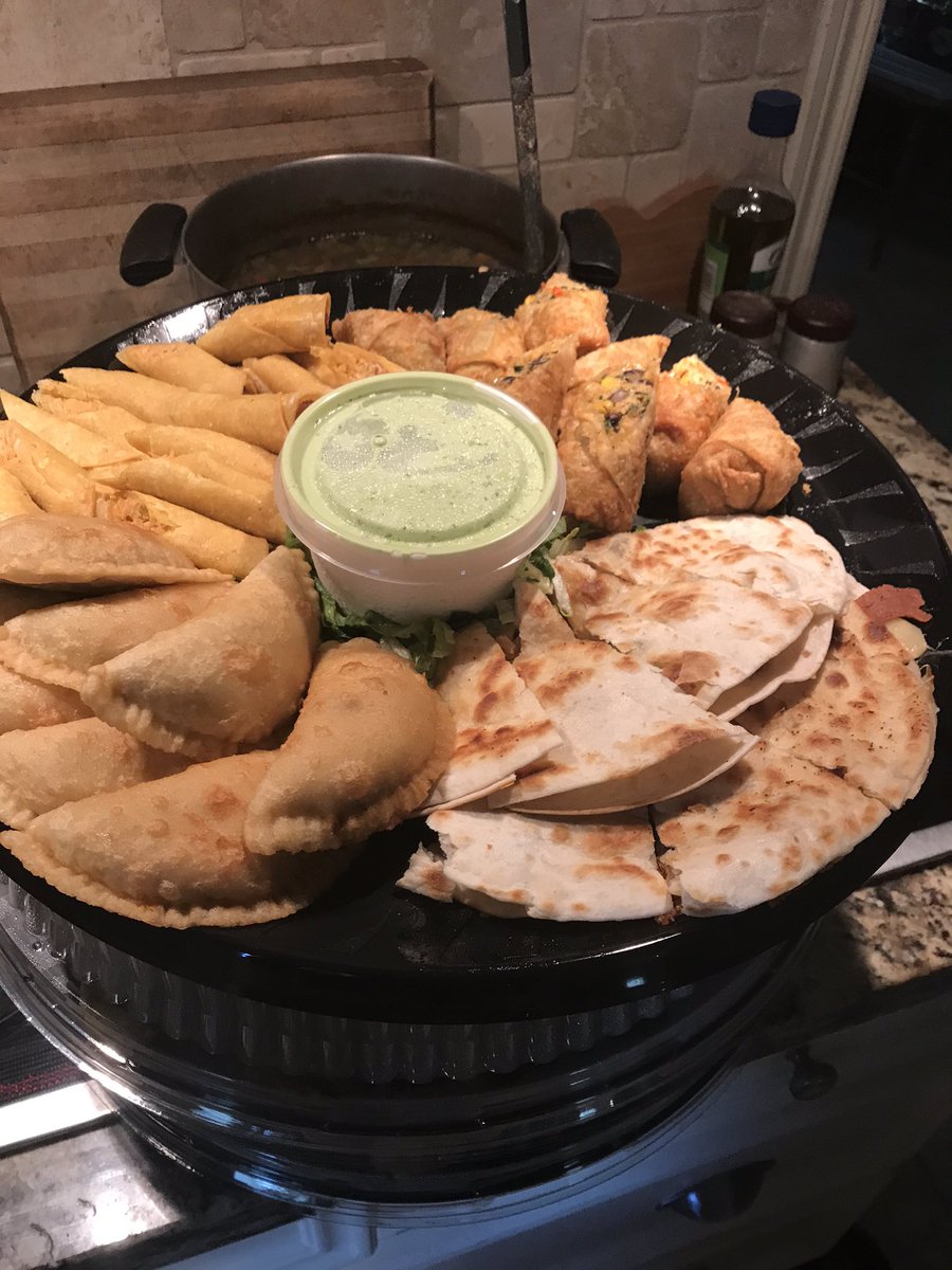 nitacrow's tweet photo. Thank you @gringostexmex for our #Snackattacks x3!!!! Plus trimmings!!! #charro, #rice #dips #queso YUM #SuperBowl2020 @russellybarra https://t.co/Gcy5ZX4enR