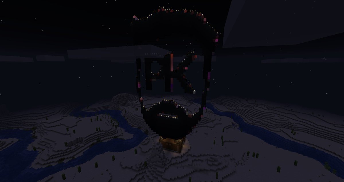 NakisisaTheLion's tweet image. I think it looks better in the dark #MinecraftSetup