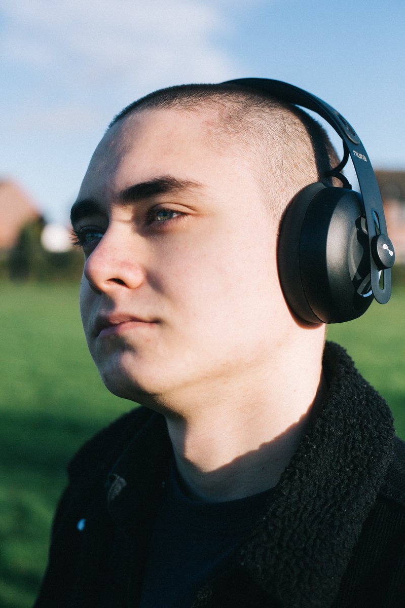 RodhamLuke's tweet image. Recent portrait featuring the @nurasound Nuraphones. As part of a self directed brief. #nura #nuraphone #sound