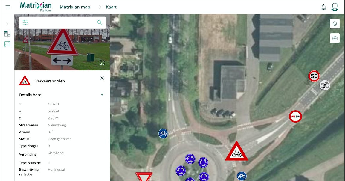 Alle objecten in de buitenruimte op één digitale plek.
De openbare ruimte staat vol met verkeerskundige objecten en straatmeubilair. Veel wegbeheerders weten niet welke objecten waar staan en wat de status van deze objecten is.  #SmartCity #DigitalTwin #DataPlatform #PublicSpace