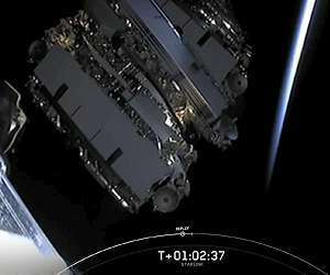 Elon Musk drops surprise techno track techno.org.uk/elon-musk-drop…