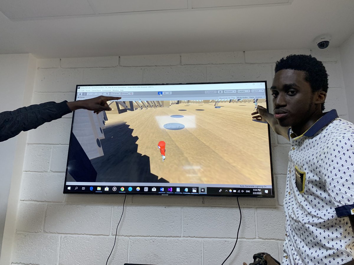AdrienSchwarz75's tweet photo. 1ère #GgJd Dakar ! 4 jeux extra développés en 48h! Bravo aux participants! De la 3D, de la 2D, des univers déments ! La Teranga sera un acteur moteur du gaming Afrique! @AcademySonatel @TerangaTech @FranceoSenegal @helloyux @KayfoGames @IFSenegal @IFParis Li ci kanam mo dakhe ! https://t.co/XVLtkUle1V