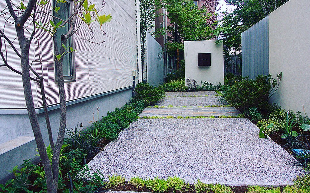 Hashtag 旗竿地 Sur Twitter