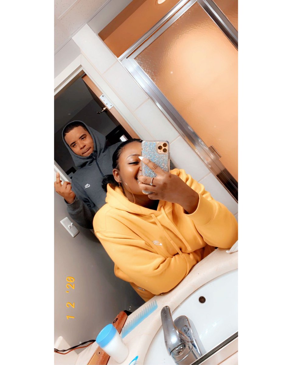 AmbitiousKaayy's tweet photo. forever his lul’ down bitch🖤🔒 https://t.co/Lvs6OYskhE