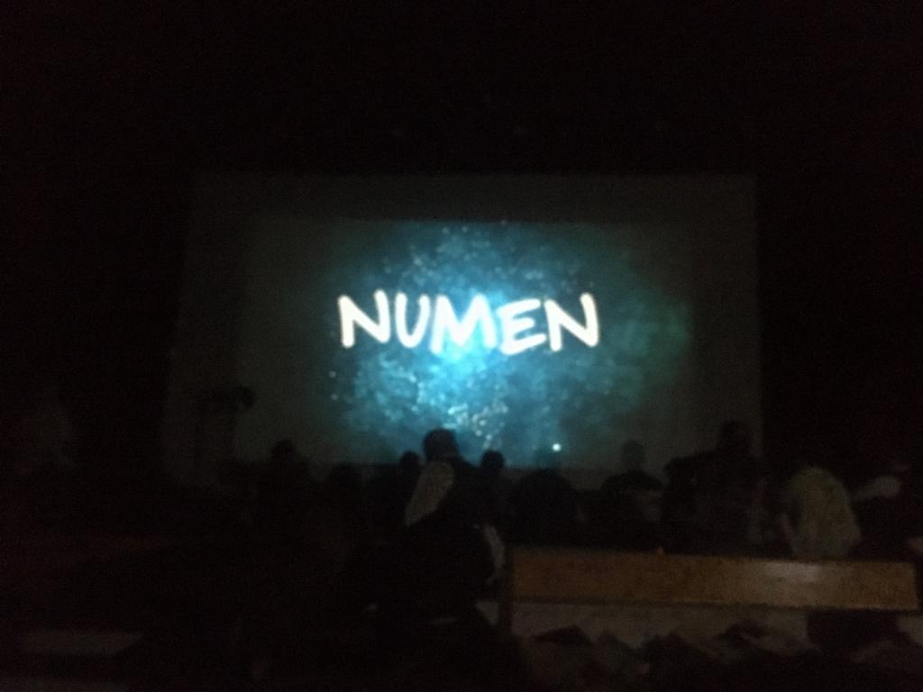 PSCTortosa's tweet photo. Al @TeatreTortosa "Numen" espectacle que reconeix als creadors premiats el 2019 en disciplines que van des de la literatura fins a l'audiovisiual.
El nostre company i regidor de #cultura @ERoigM ha estat present a l'acte. https://t.co/lIIDrT9Uso