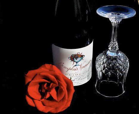 orderosewine's tweet photo. L'amour flotte dans la mer, s'enfonce dans les profondeurs de l'océan et n'est jamais sauvé. https://t.co/irGaR7ggjd