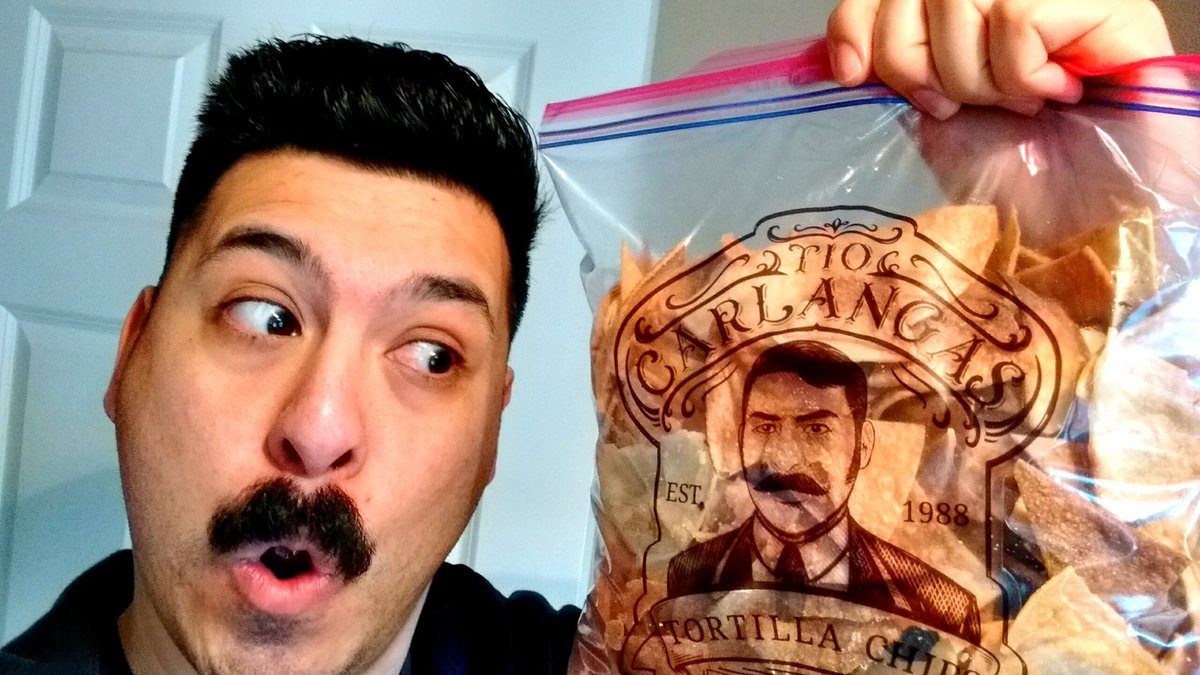 carlsmagana's tweet image. Decided to make my own tortilla chips for #SuperBowl2020 party. Then I decided to make a logo for said chips. Took way longer to make the logo than to fry the chips... Why am I like this? #totopos #SuperBowl #tortillachips #logo #digitalart #digitaldrawing #logodesigns