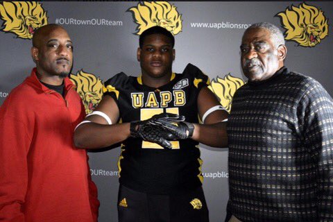 5o1ando's tweet photo. 1000% committed @UAPB_FB @CoachRoberson55 @coachlester91 @mo_2_vate @CSmithScout @TNGridironScout https://t.co/5B62skSwoU