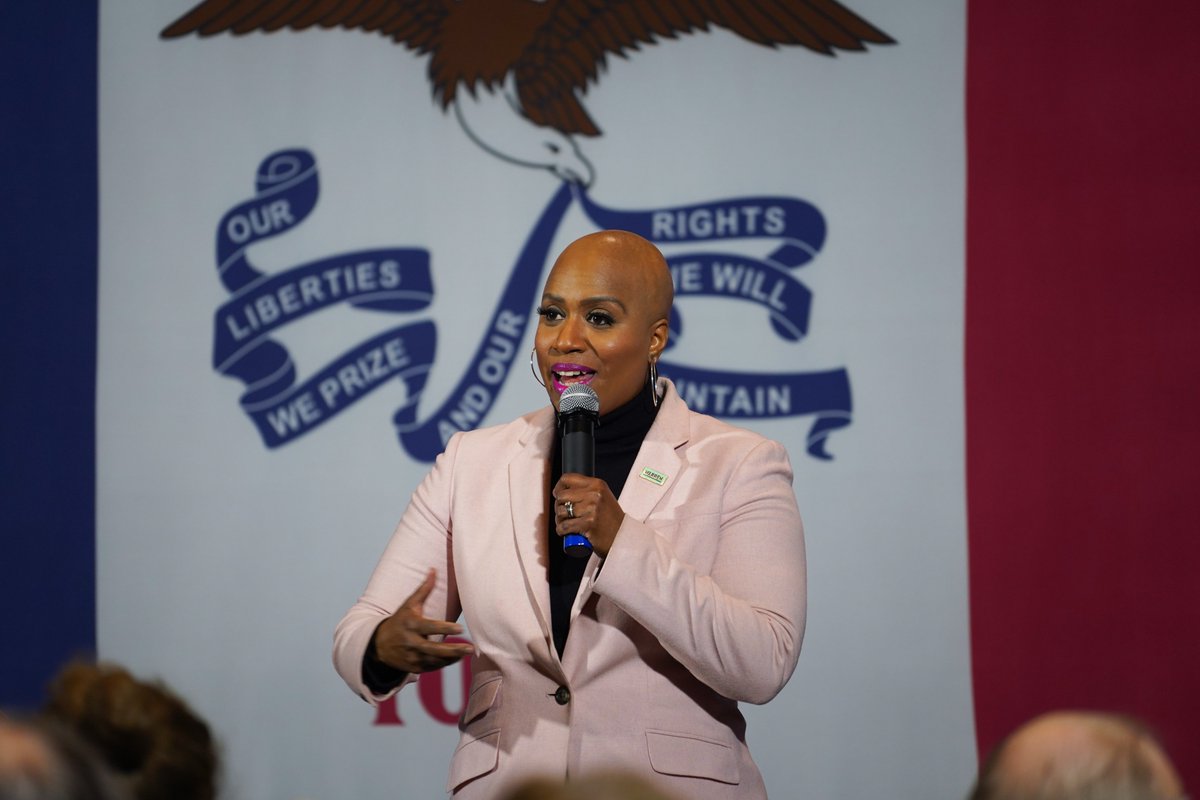 Rep. Ayanna Pressley speaks to a crowd of Elizabeth Warren supporters in Ames, Iowa.