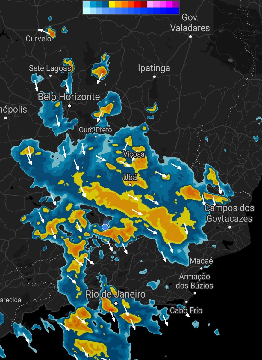 Imagens de satélite mostrando uma área chuvosa gigantesca sobre parte de Minas, parte do estado do Rio e foda a cidade do Rio.