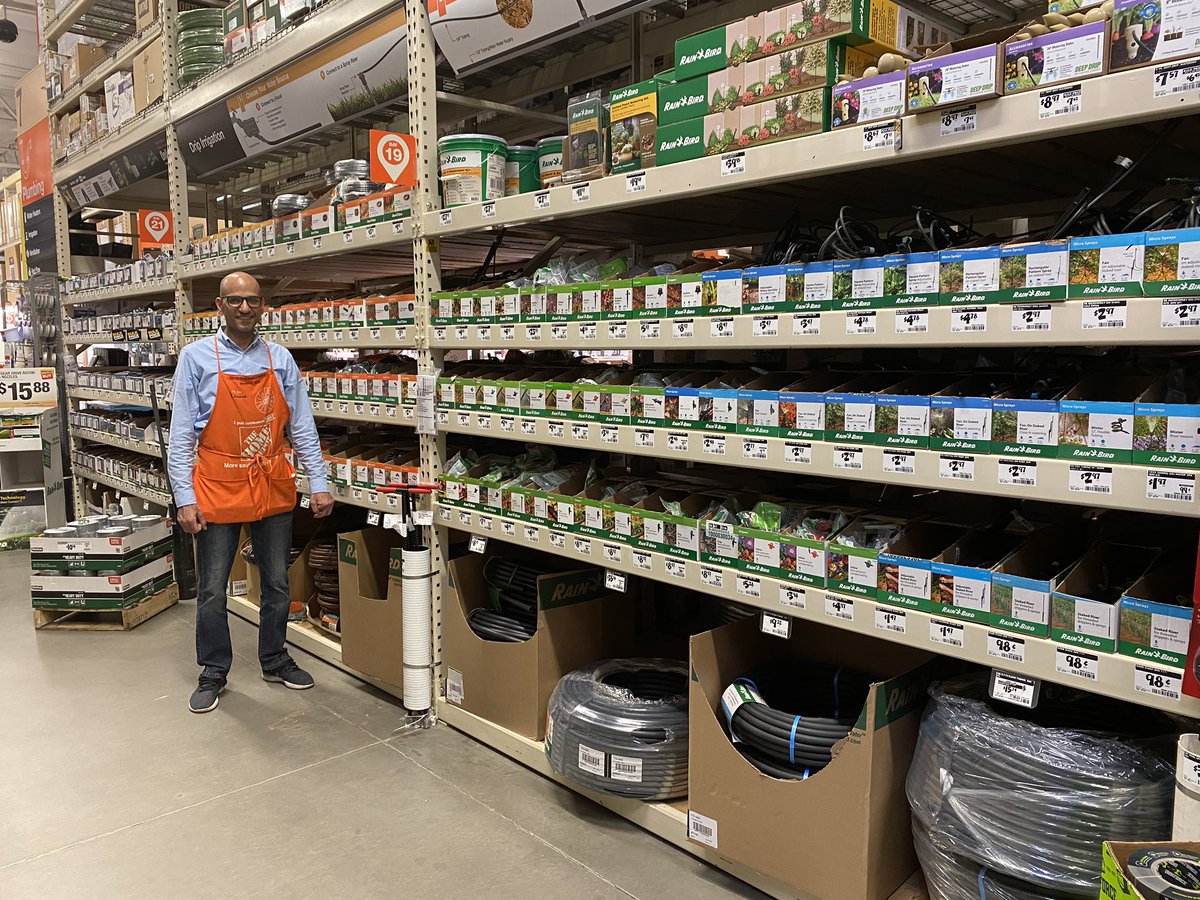 BainesMarcy's tweet photo. David and Luay working their magic in the plumbing department !  Great job guys !!! @D66Celest @BrentBareTHD @AttusoRyan @FaryalAhmed20 @cat_thanner https://t.co/50W3oQCTpq