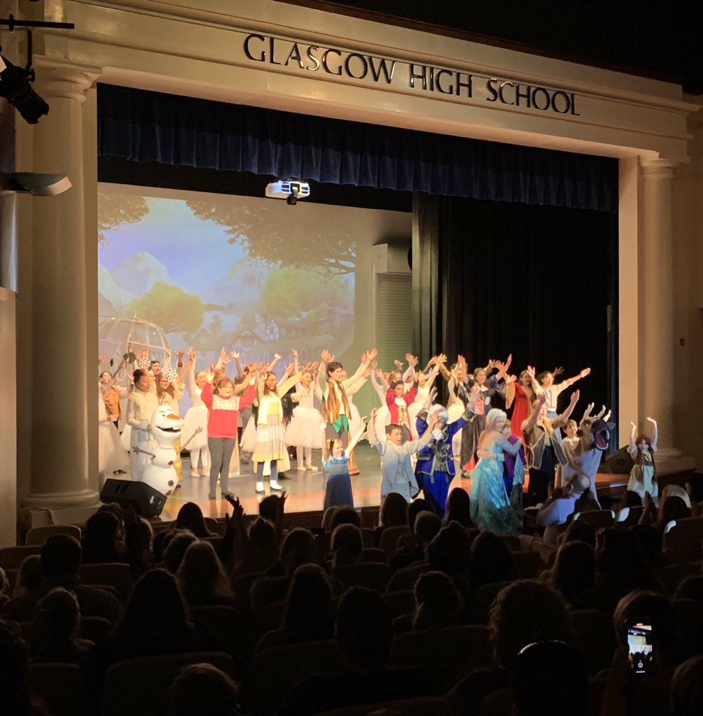 GISRMurphy's tweet photo. A big thank you to everyone who came to see Frozen Jr. Our Scotties did an amazing job! #proudprincipal #soldoutSunday https://t.co/BHBB3GBbU6